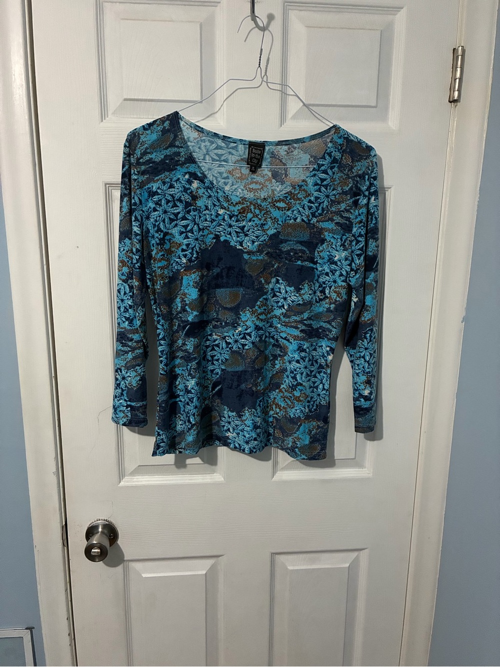 Suzie In The City Teal and Navy Floral V-Neck Long Sleeve Top